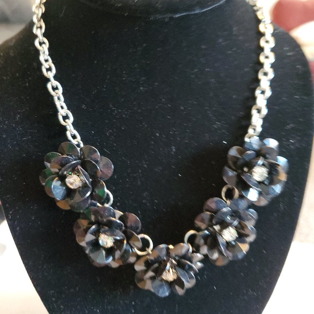 16" Silver Tone Black Flower Collar Style Necklace
